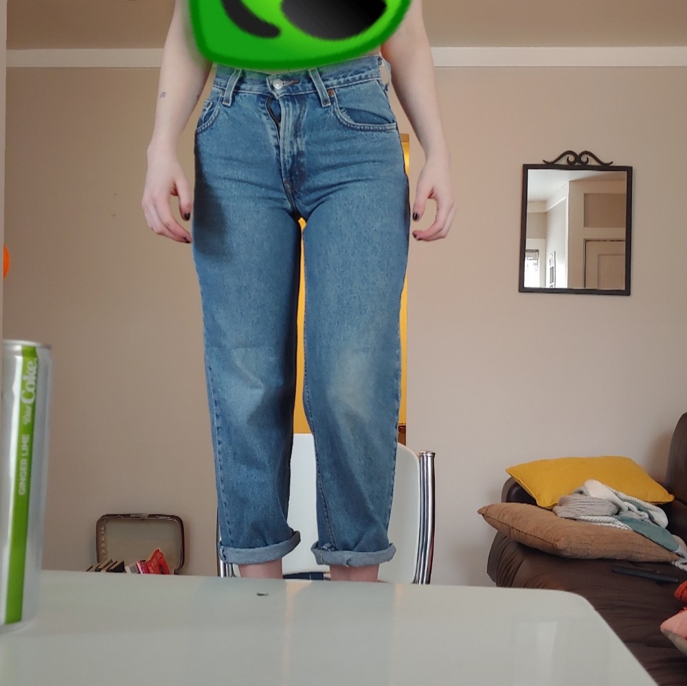 Vintage Levi 550's cropped mom jeans